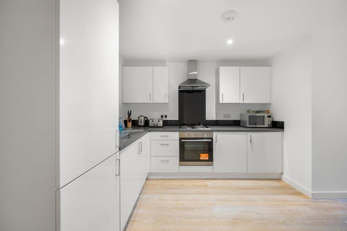 פרסטון A Lovely 2 Bedroom Apartment In The Heart Of Preston מראה חיצוני תמונה